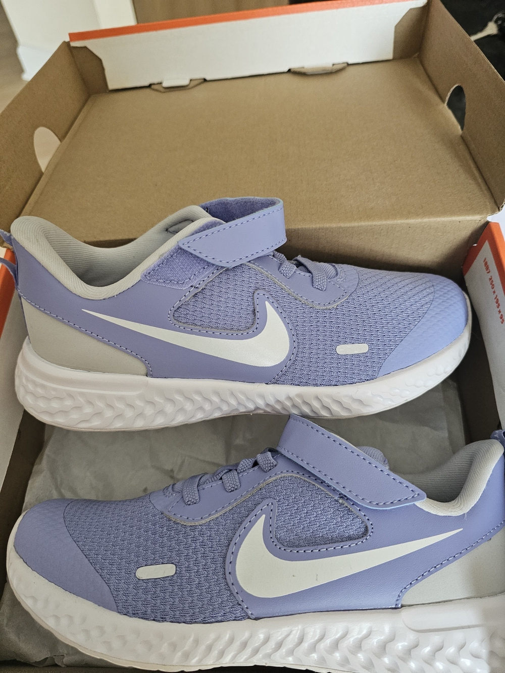 Nike Revolution 5 (PSV) Kids Sneakers Girls US 1.5Y